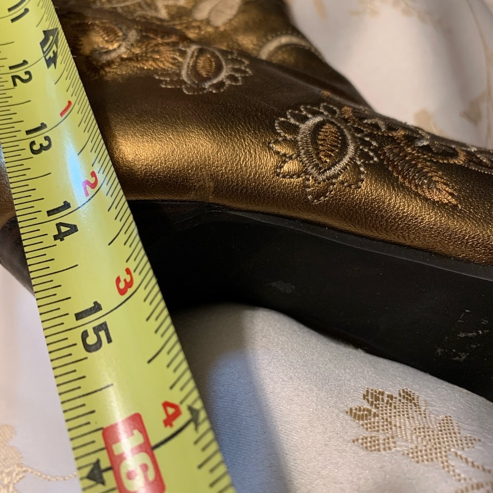 Size 7 Ferra Giacoma Gold Embroidered Boots - Picture 14 of 14